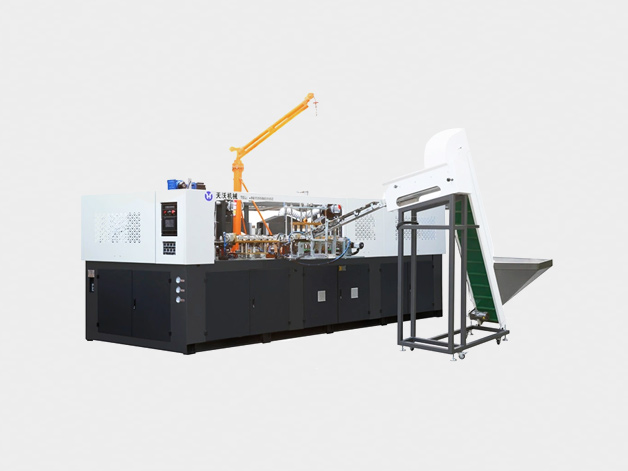 High speed PET blowing machine